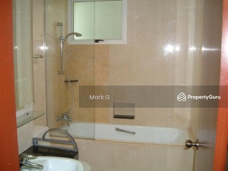 Compass Heights, 11 Sengkang Square, 2 Bedrooms, 1,033 sqft, Apartment For Rent, by Mark G, 13788023 - Master Bathroom - PropertyGuru.com.sg