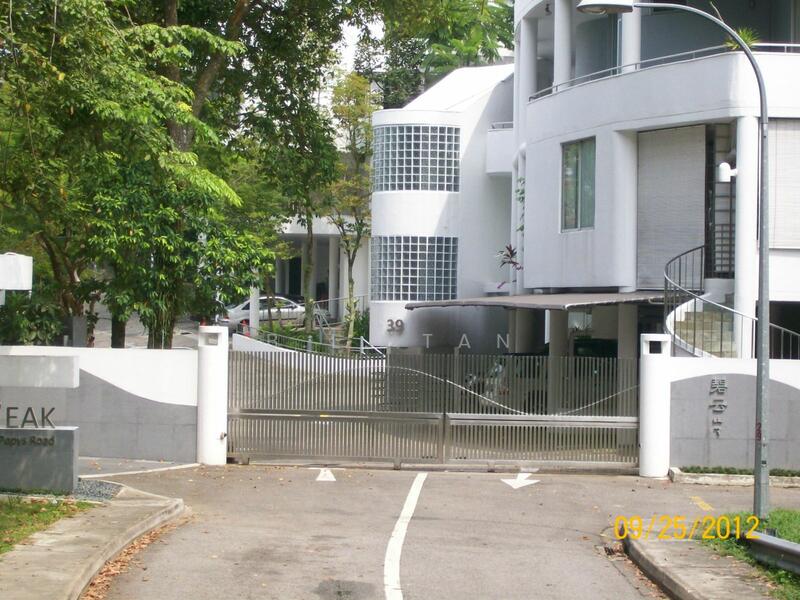 Exclusive main entrance of The Peak