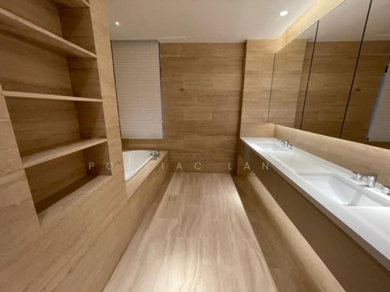 The Colonnade, 82 Grange Road, Tanglin / Holland / Bukit Timah, 3 Bedrooms, 3,993 sqft, Apartment For Rent, by Pontiac Land Group, 13907092 - Bathroom - PropertyGuru.com.sg