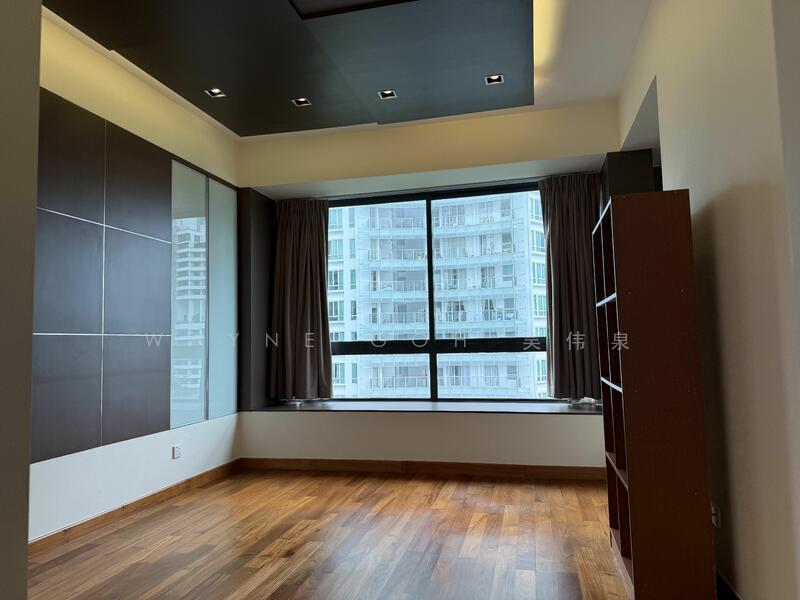 For Rent - The Suites @ Central