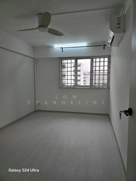 For Rent - 172 Woodlands Street 13