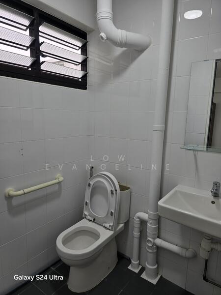 For Rent - 172 Woodlands Street 13