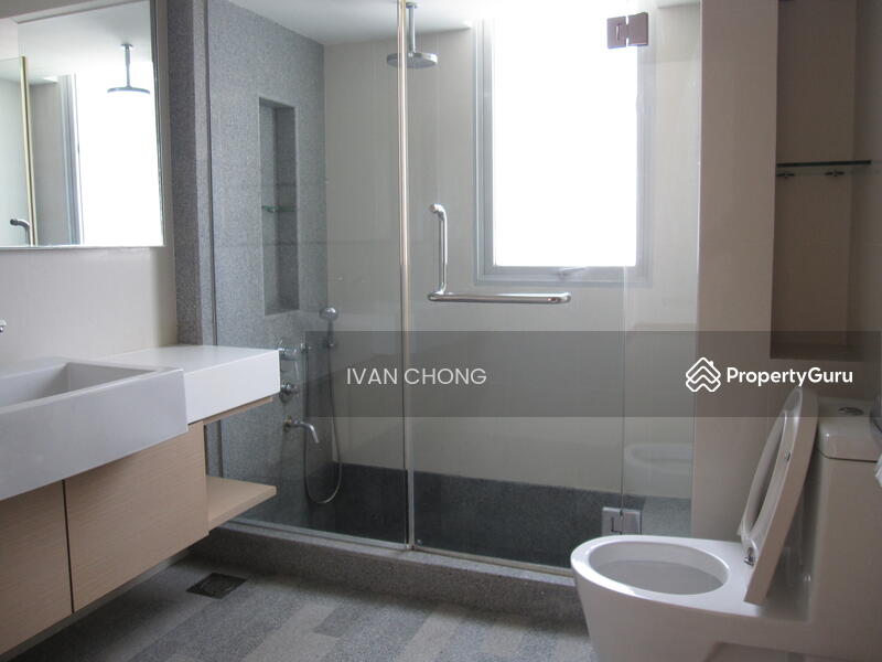 For Rent - 8 @ Mount Sophia