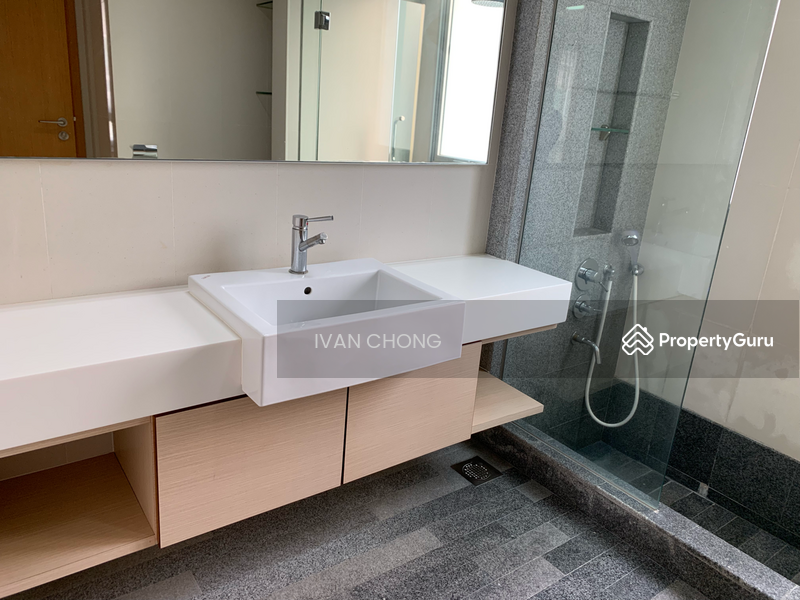 For Rent - 8 @ Mount Sophia