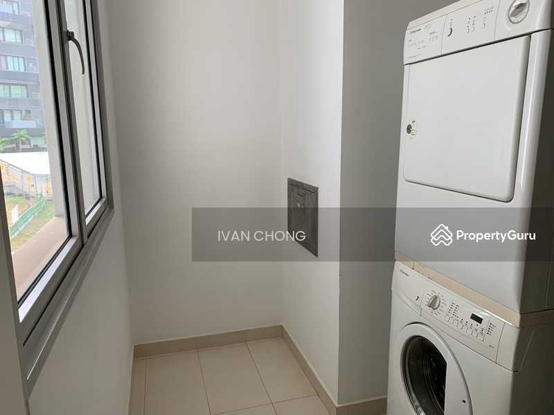 For Rent - 8 @ Mount Sophia