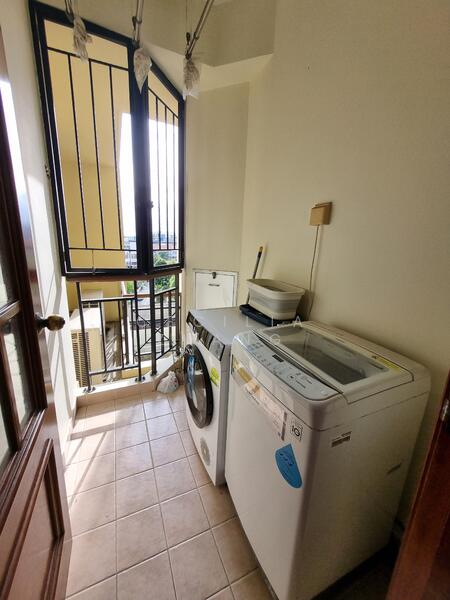 For Rent - Tropical Spring