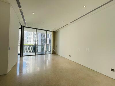 For Rent - 8 Rodyk