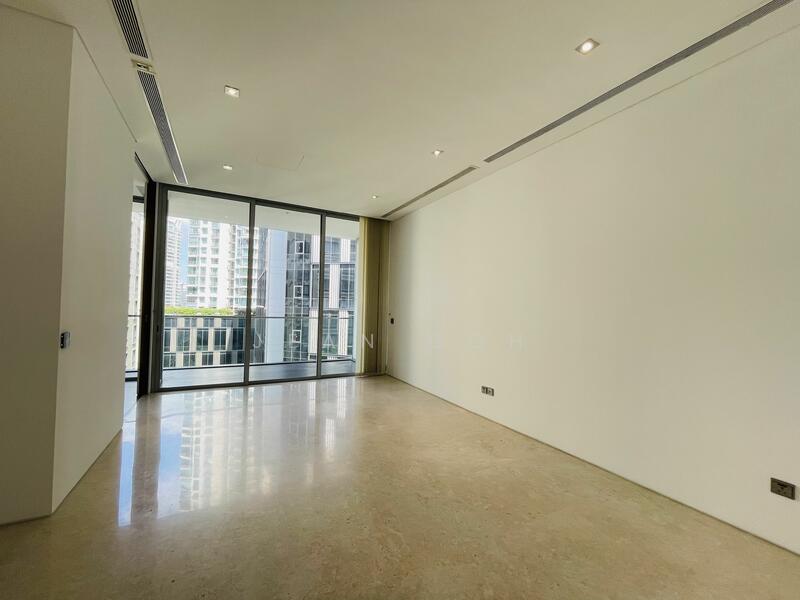 For Rent - 8 Rodyk