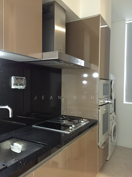 For Rent - 8 Rodyk