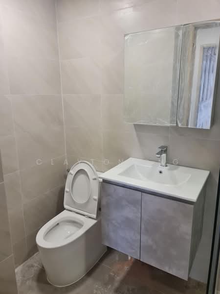 Sherwood Condo, 169 Jalan Jurong Kechil, 2 Bedrooms, 937 sqft, Condominium For Rent, by Clayton Ong, 14161416 - PropertyGuru.com.sg