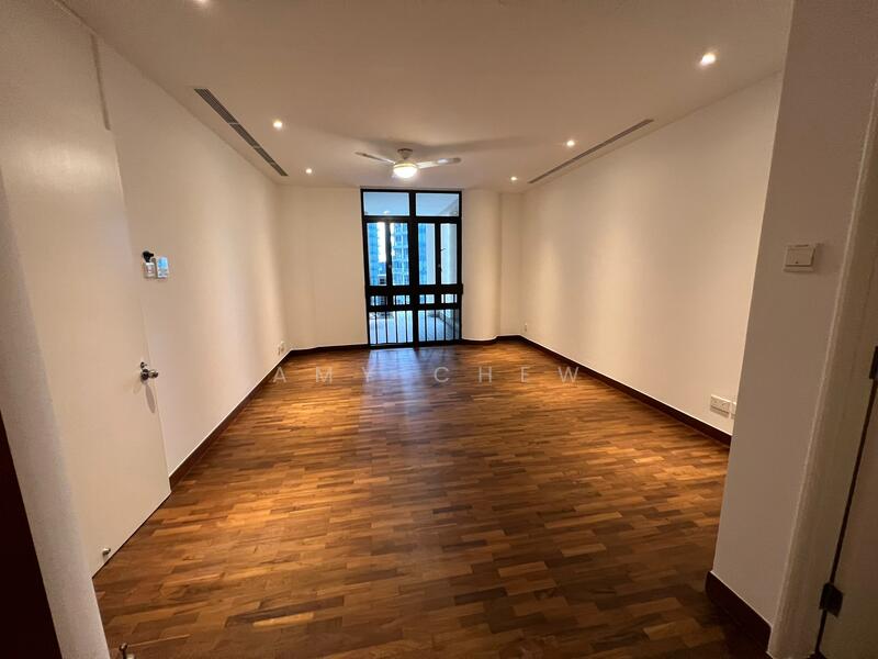 For Rent - The Colonnade