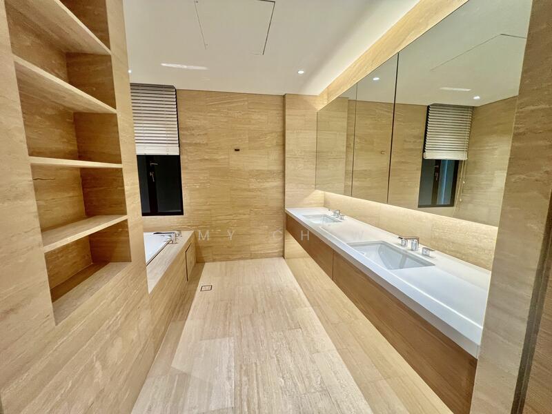 For Rent - The Colonnade