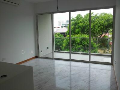 For Rent - The Sound