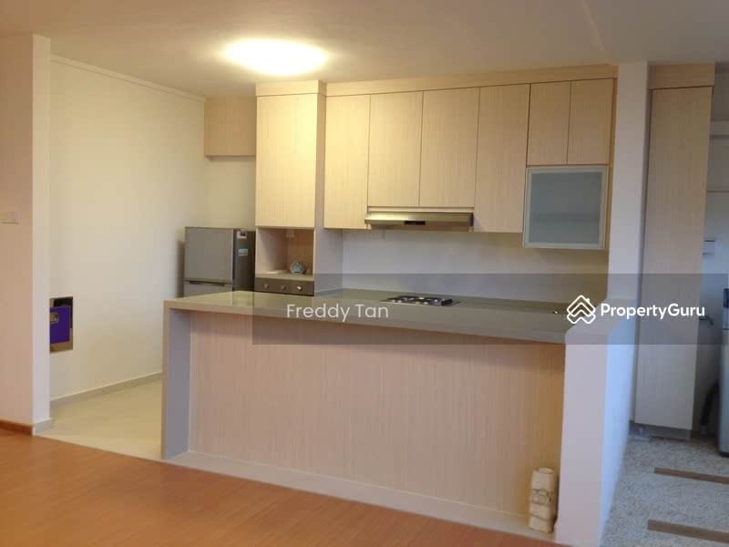 Kitchen cabinet with appliances