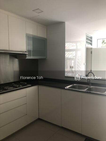 Villa Delle Rose, Taman Nakhoda, 4 Bedrooms, 3,200 sqft, Condominium For Rent, by Florence Toh, 14328392 - PropertyGuru.com.sg