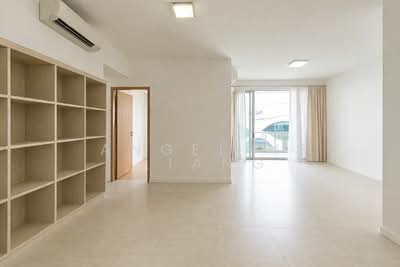 For Rent - 8 @ Mount Sophia