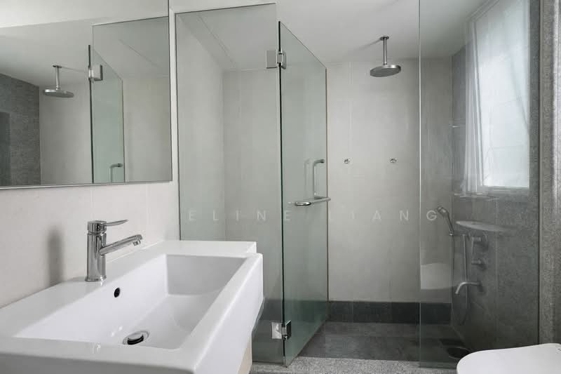 8 @ Mount Sophia, 8 Mount Sophia, 2 Bedrooms, 1,033 sqft, Condominium For Rent, by Angeline Liang, 14368589 - Master bathroom  - PropertyGuru.com.sg