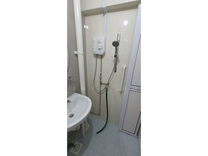 Additional image 2 of 112 Hougang Avenue 1