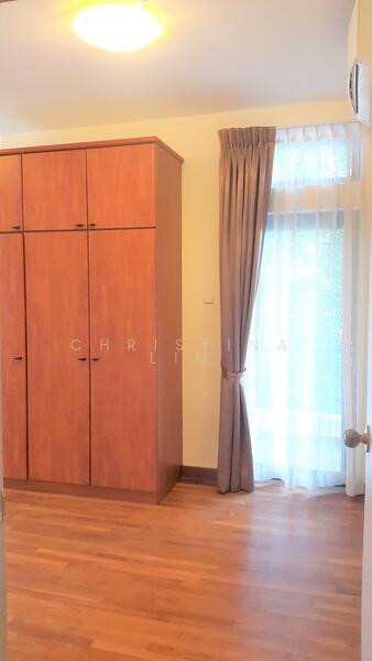 Nineteen Shelford, 19 Shelford Road, 2 Bedrooms, 1,000 sqft, Condominium For Rent, by Christina Lim, 14437006 - MASTER BEDROOM - PropertyGuru.com.sg