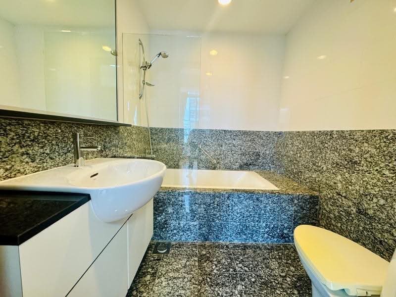 Clydes Residence, 78 Mergui Road, Farrer Park / Serangoon Rd, 1 Bedroom, 570 sqft, Apartment For Rent, by Raycher MF Lim, 14441599 - Bathroom - PropertyGuru.com.sg