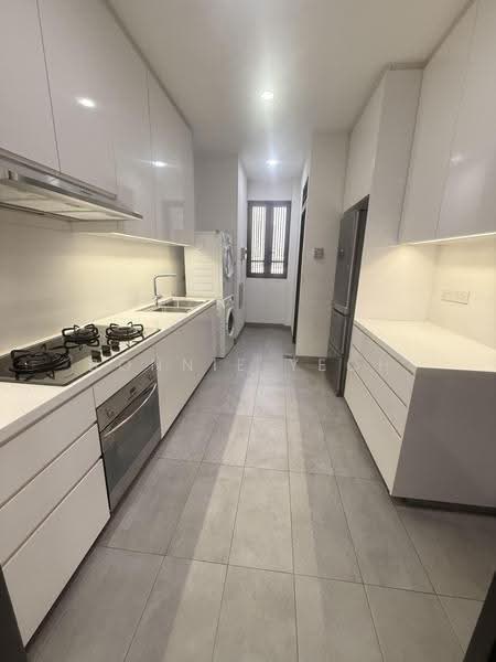 Kuie Pong Loft, Robin Walk, Tanglin / Holland / Bukit Timah, 3 Bedrooms, 1,550 sqft, Condominium For Rent, by Bonnie Yeoh, 14583737 - Kitchen - PropertyGuru.com.sg