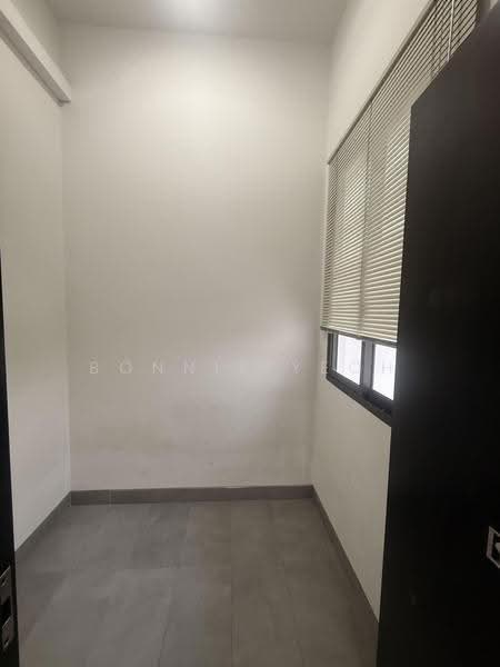 Kuie Pong Loft, Robin Walk, Tanglin / Holland / Bukit Timah, 3 Bedrooms, 1,550 sqft, Condominium For Rent, by Bonnie Yeoh, 14583737 - Interior - PropertyGuru.com.sg
