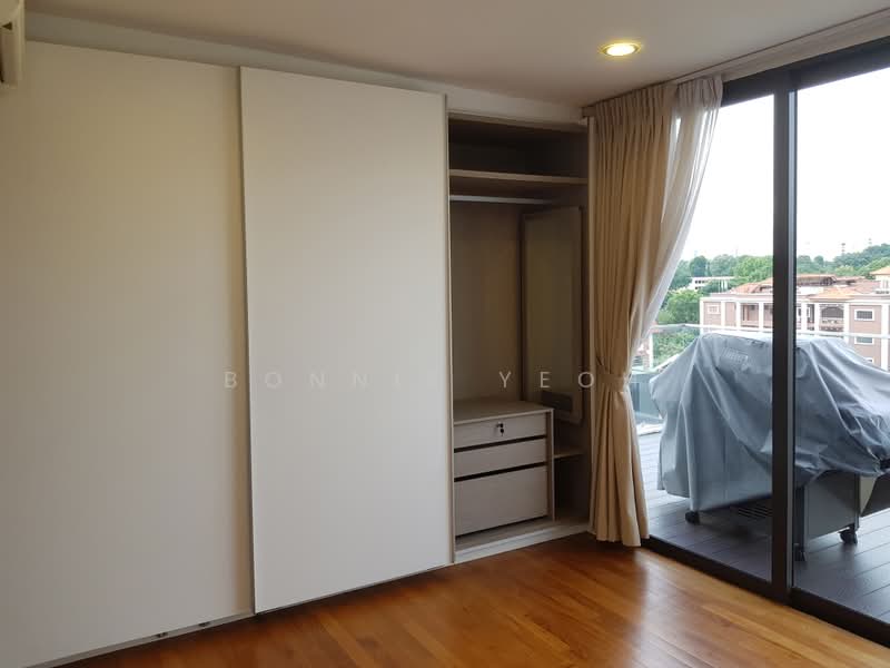 Kuie Pong Loft, 10 Robin Walk, 3 Bedrooms, 1,580 sqft, Condominium For Rent, by Bonnie Yeoh, 14583737 - PropertyGuru.com.sg