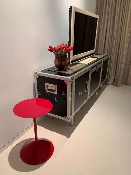 Scotts Square, 8 Scotts Road, 1 Bedroom, 624 sqft, Apartment For Rent, by Cassandra Lim, 14616607 - PropertyGuru.com.sg