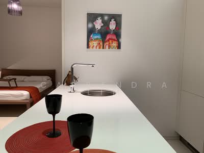 For Rent - Scotts Square