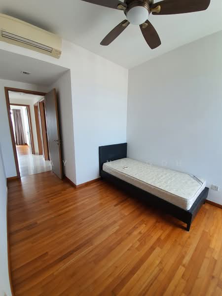 The Metropolitan Condominium, 8 Alexandra View, 4 Bedrooms, 1,755 sqft, Condominium For Rent, by Raymond Goh, 14641467 - PropertyGuru.com.sg