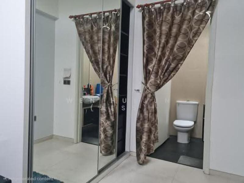 Suites @ Sims, 468 Sims Ave, Eunos / Geylang / Paya Lebar, 2 Bedrooms, 560 sqft, Condominium For Sale, by Wen Huijun (Jess), 14702035 - Bathroom - PropertyGuru.com.sg