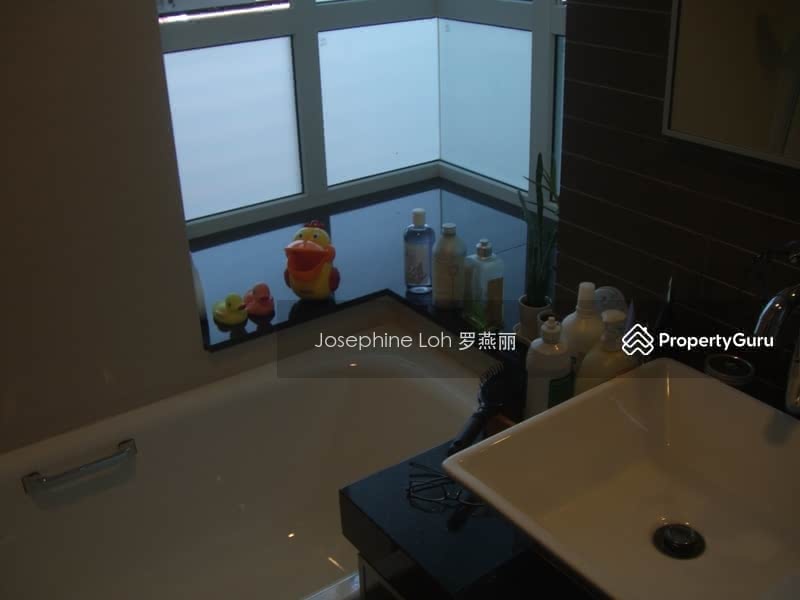 For Rent - Carlyx Residence