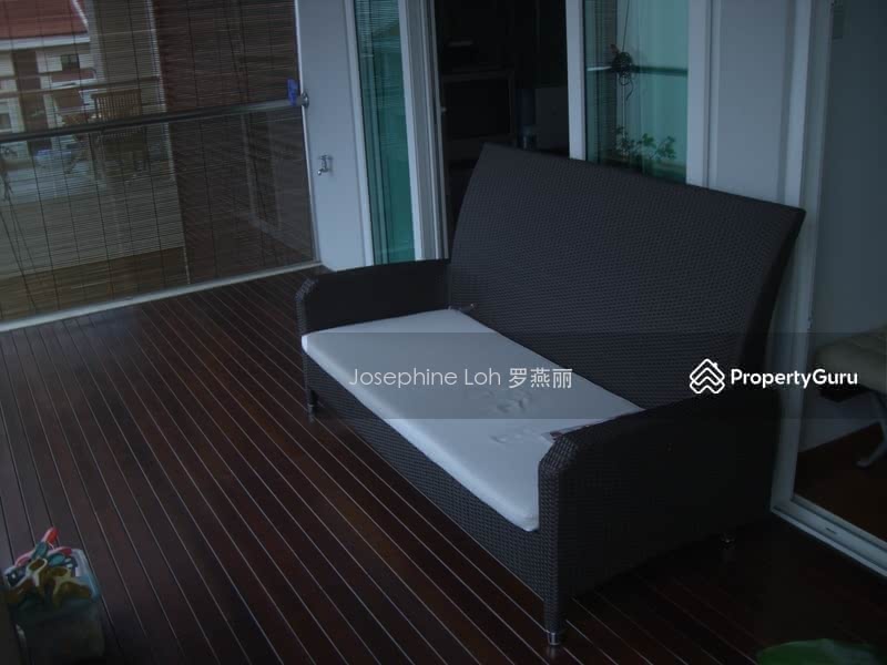 Furniture not included 