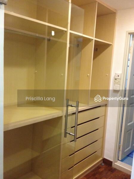 Walk-in Wardrobe