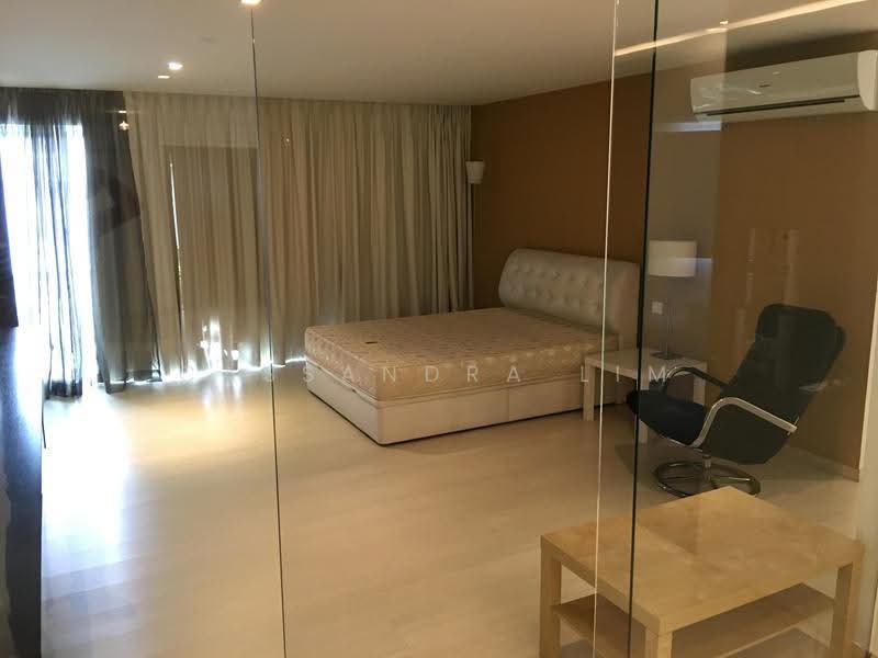 Centrepoint, 176A Orchard Road, Orchard / River Valley, 1 Bedroom, 1,173 sqft, Apartment For Rent, by Cassandra Lim, 14869737 - PropertyGuru.com.sg