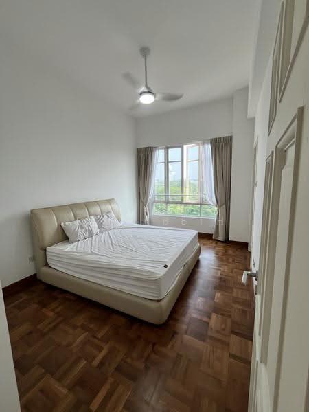 Cavendish Park, 18 Pine Grove, 3 Bedrooms, 1,313 sqft, Condominium For Rent, by Elizabeth Lau, 15050904 - PropertyGuru.com.sg