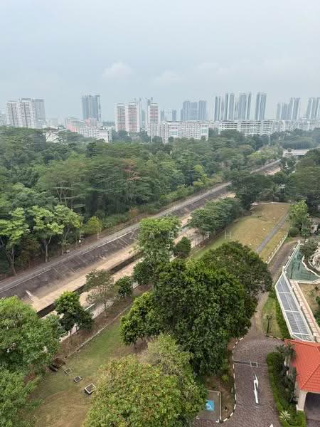 Cavendish Park, 18 Pine Grove, Clementi Park / Upper Bukit Timah, 3 Bedrooms, 1,313 sqft, Condominium For Rent, by Elizabeth Lau, 15050904 - View from Master and second bedroom - PropertyGuru.com.sg