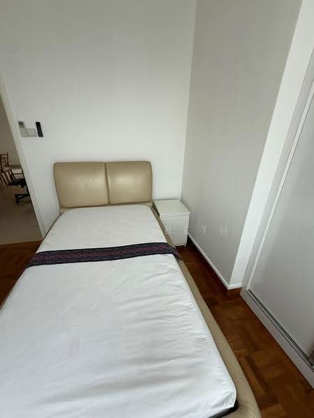 Cavendish Park, 18 Pine Grove, Clementi Park / Upper Bukit Timah, 3 Bedrooms, 1,313 sqft, Condominium For Rent, by Elizabeth Lau, 15050904 - Bedroom - PropertyGuru.com.sg