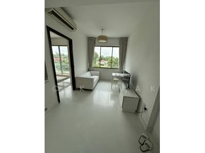 For Rent - Loft @ Stevens