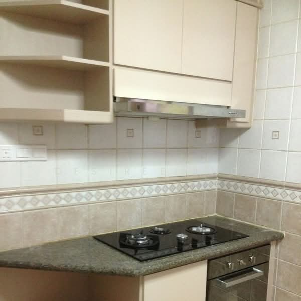 The Bayshore, 22 Bayshore Road, 2 Bedrooms, 1,000 sqft, Condominium For Rent, by Desiree Ang, 15135752 - Newly Renovated Kitchen - PropertyGuru.com.sg
