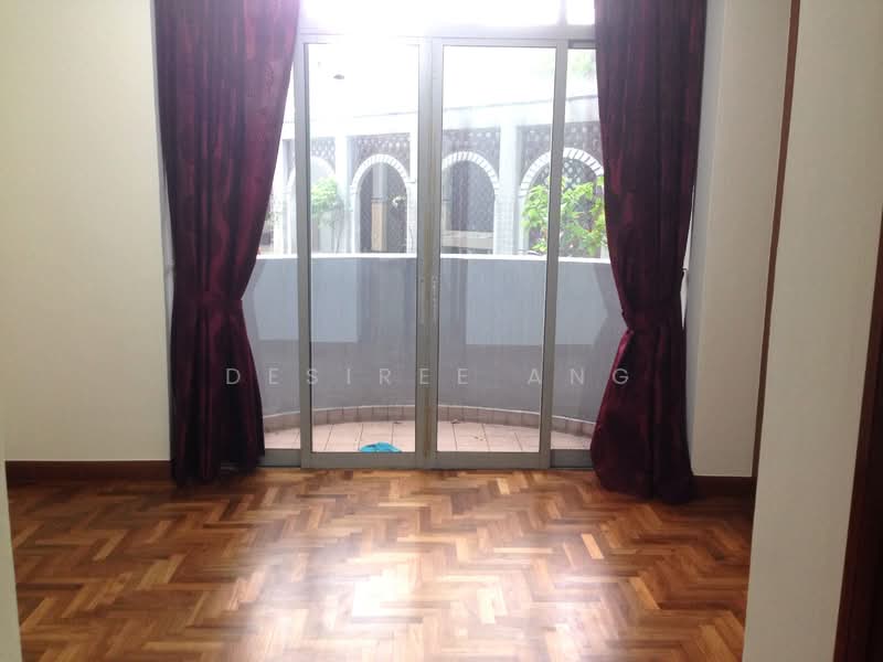 The Bayshore, 22 Bayshore Road, 2 Bedrooms, 1,000 sqft, Condominium For Rent, by Desiree Ang, 15135752 - HUGE Master Bedroom - PropertyGuru.com.sg
