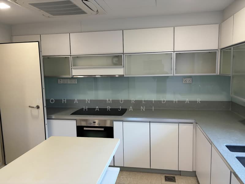 The Sail @ Marina Bay, 2 Marina Boulevard, 4 Bedrooms, 5,834 sqft, Condominium For Sale, by Mohan Murlidhar Harjani, 15224679 - Kitchen  - PropertyGuru.com.sg