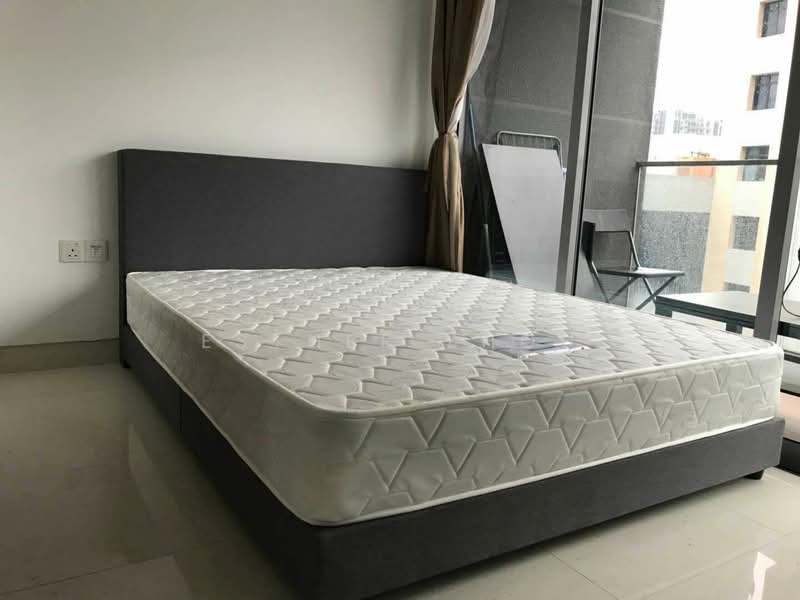 Centra Studios, 25 Lorong 25 Geylang, 1 Bedroom, 468 sqft, Apartment For Rent, by Esther Zhou, 15241955 - PropertyGuru.com.sg