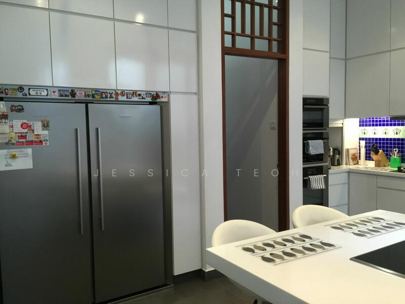 Blair road Short Term Lease, Blair Road, 3 Bedrooms, 4,240 sqft, Conservation House For Rent, by Jessica Teoh, 15249878 - Kitchen - PropertyGuru.com.sg