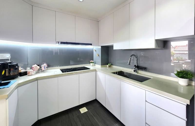 Sembawang Cottage Apartment For Sale at S$ 2,200,000 | PropertyGuru Singapore