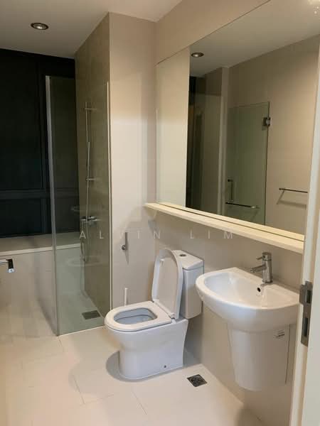 Rosewood Suites, 67 Rosewood Drive, 3 Bedrooms, 1,711 sqft, Condominium For Rent, by Alvin Lim, 15258655 - PropertyGuru.com.sg