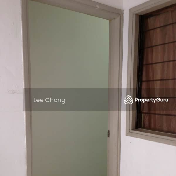 Cashew Heights, 97 Cashew Road, 3 Bedrooms, 1,700 sqft, Condominium For Rent, by Lee Chong, 15281504 - Helper's room - PropertyGuru.com.sg