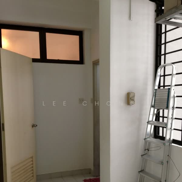 Cashew Heights, 97 Cashew Road, 3 Bedrooms, 1,700 sqft, Condominium For Rent, by Lee Chong, 15281504 - Yard - PropertyGuru.com.sg