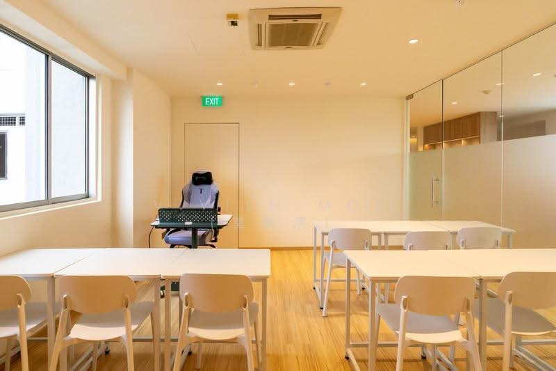Bukit Timah Shopping Centre, 170 Upper Bukit Timah Road, Clementi Park / Upper Bukit Timah, 1,238 sqft, Office For Rent, by Vivien Mok (莫琍清), 15311138 - Study - CommercialGuru.com.sg