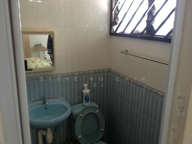 52 Lengkok Bahru, 52 Lengkok Bahru, Alexandra / Commonwealth, 2 Bedrooms, 850 sqft, HDB Flat For Rent, by Steve Ng Chih Wei, 15388182 - PropertyGuru.com.sg